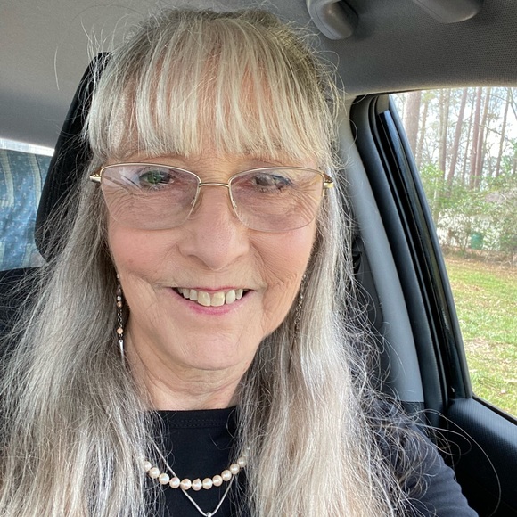 Meet your Posher, Rose marie - Picture 2 of 4